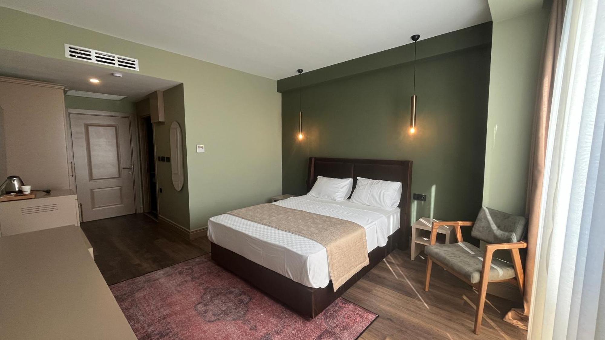 The Kirte Hotel エジェアバト エクステリア 写真