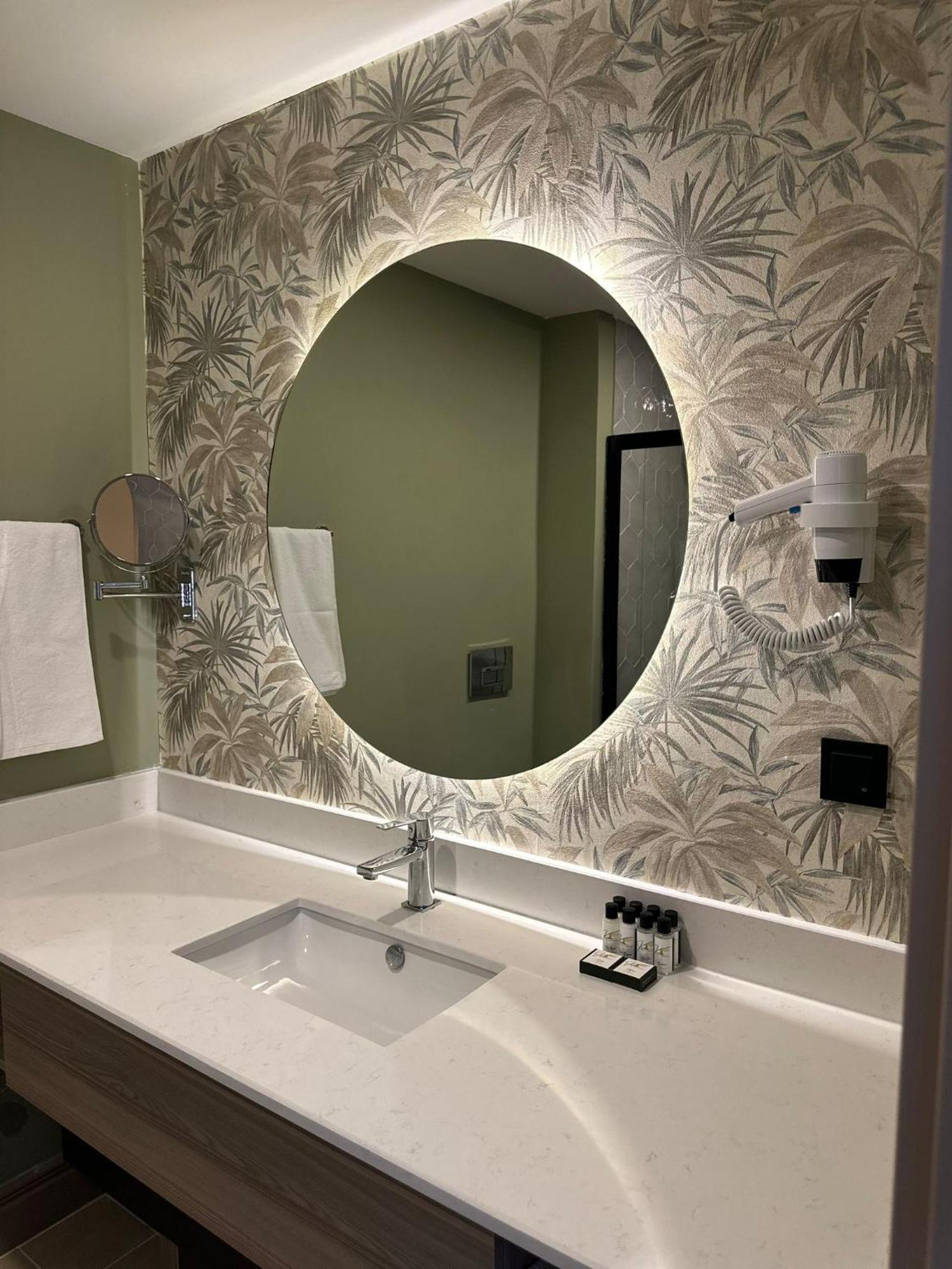 The Kirte Hotel エジェアバト エクステリア 写真